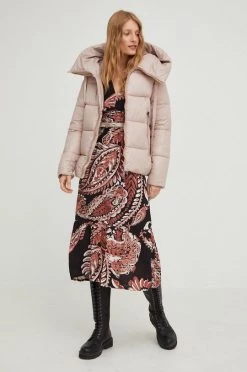 Fila Κατάστημα πωλήσεων -Fila Κατάστημα πωλήσεων unnamed file 2013