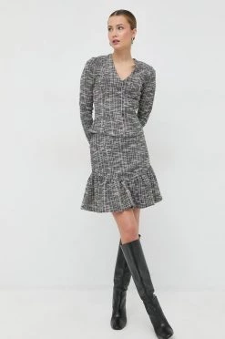 Fila Κατάστημα πωλήσεων -Fila Κατάστημα πωλήσεων unnamed file 2038